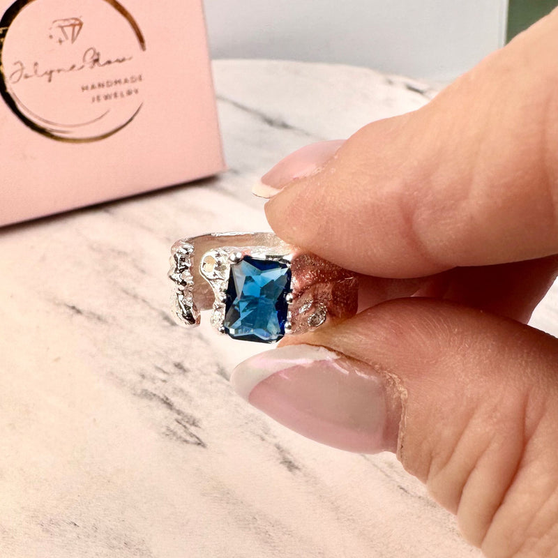 Breiter Ring mit blauem Zirkonia, Silber925, verstellbar