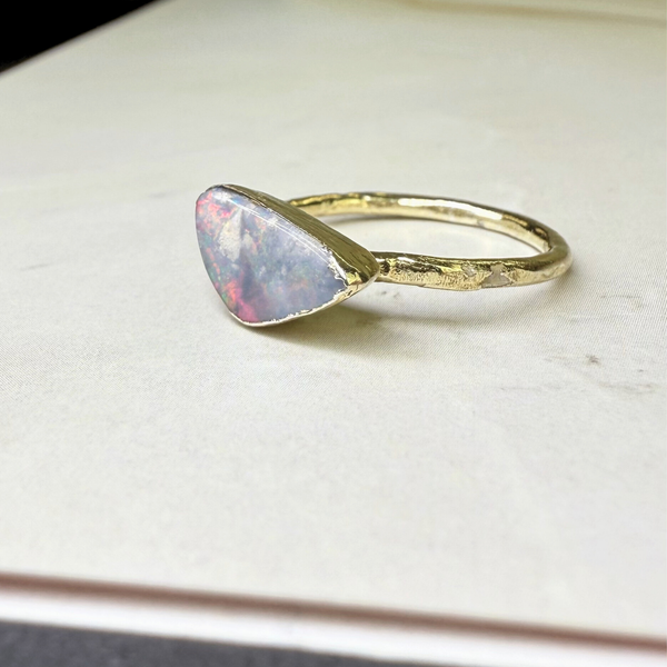 Ring with opals, silver, size 53