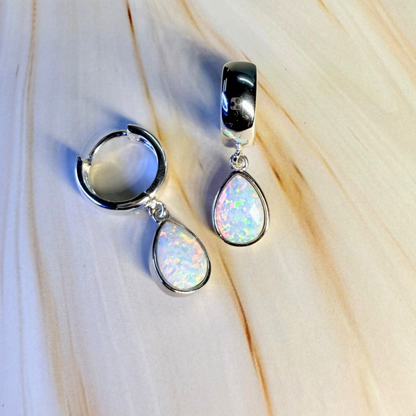 Hoop earrings with drops of opal, real silver-gold plated