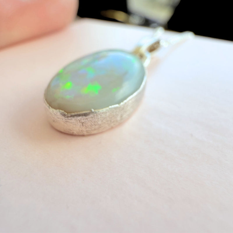Anhänger Kristallopal, Silber 999, mit Kette