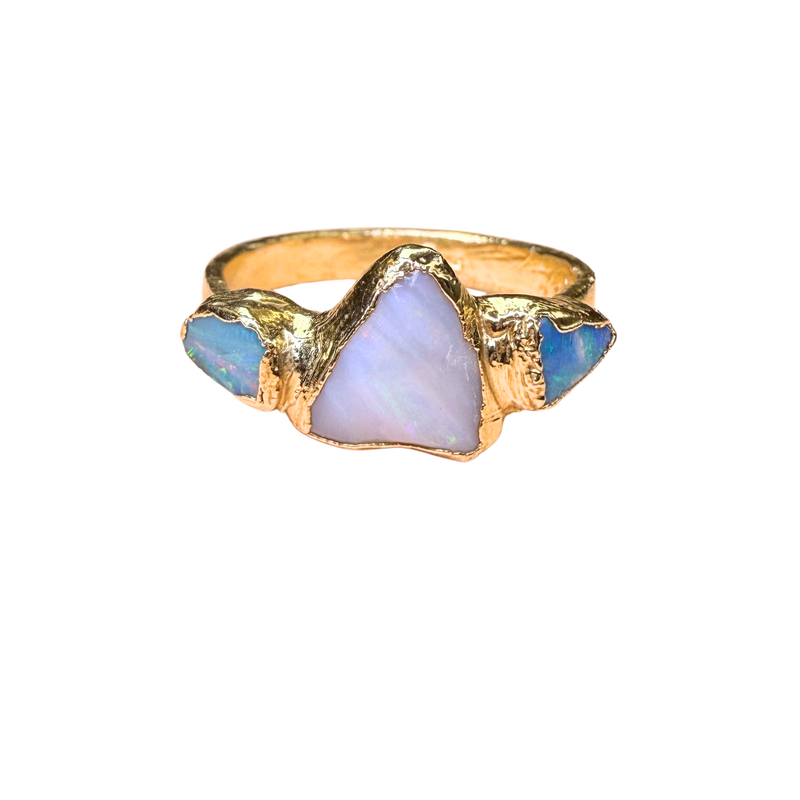 Ring mit 3 australischen Opalen, Gold, Größe 60