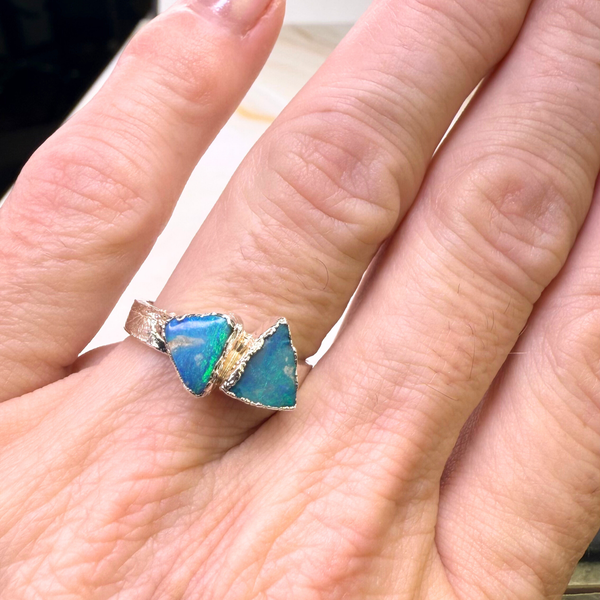 Ring with opals, silver, size 53