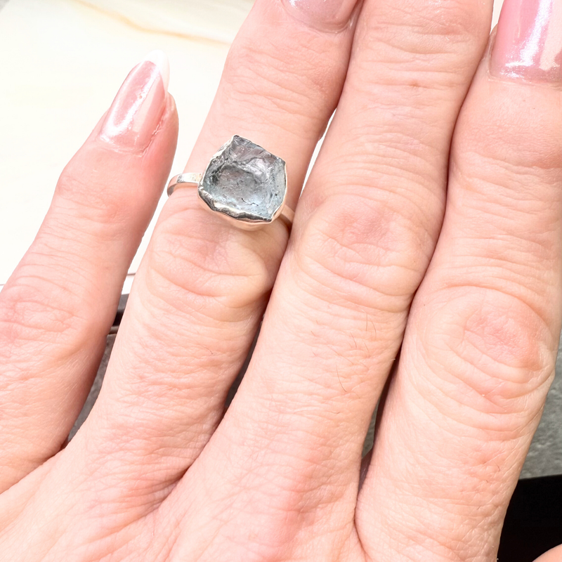 Ring roh Aquamarin, Silber, Größe 50
