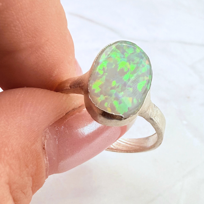 Ring australischer Opal, Silber, Größe 61