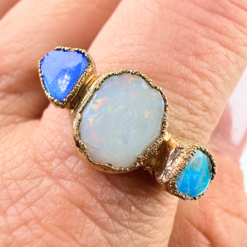 Ring 3 australische Opale, Gold plattiert Größe 61