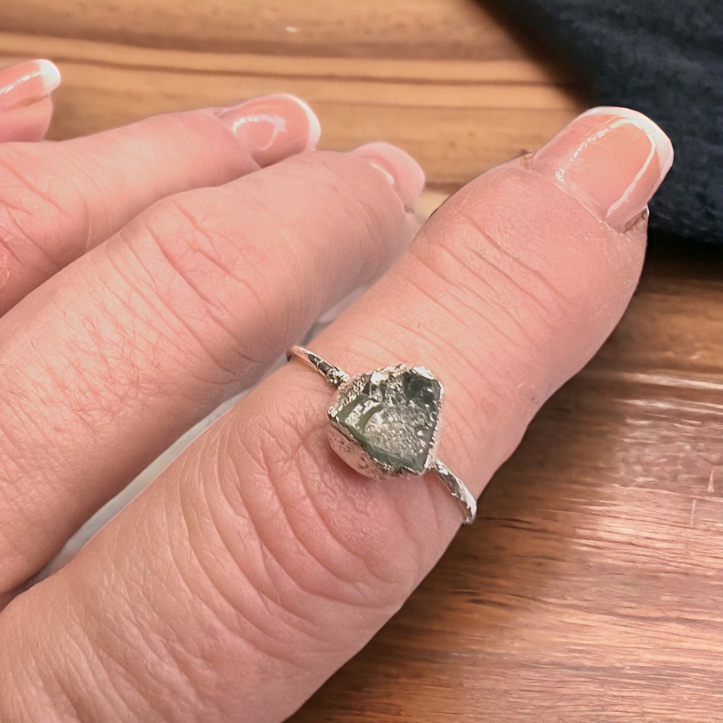 Ring mit Roh Aquamarin, Silber, Größe 54
