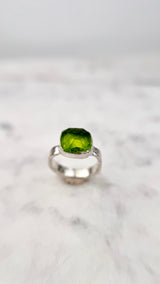 Bonbon Ring, hellgrün, Silber999, Größe 47