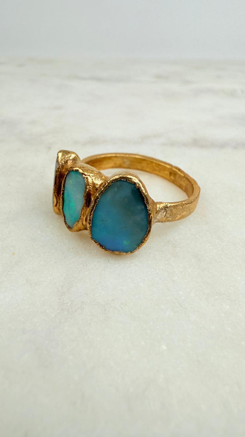 Ring 3 australische Opale, Gold plattiert, Größe 62