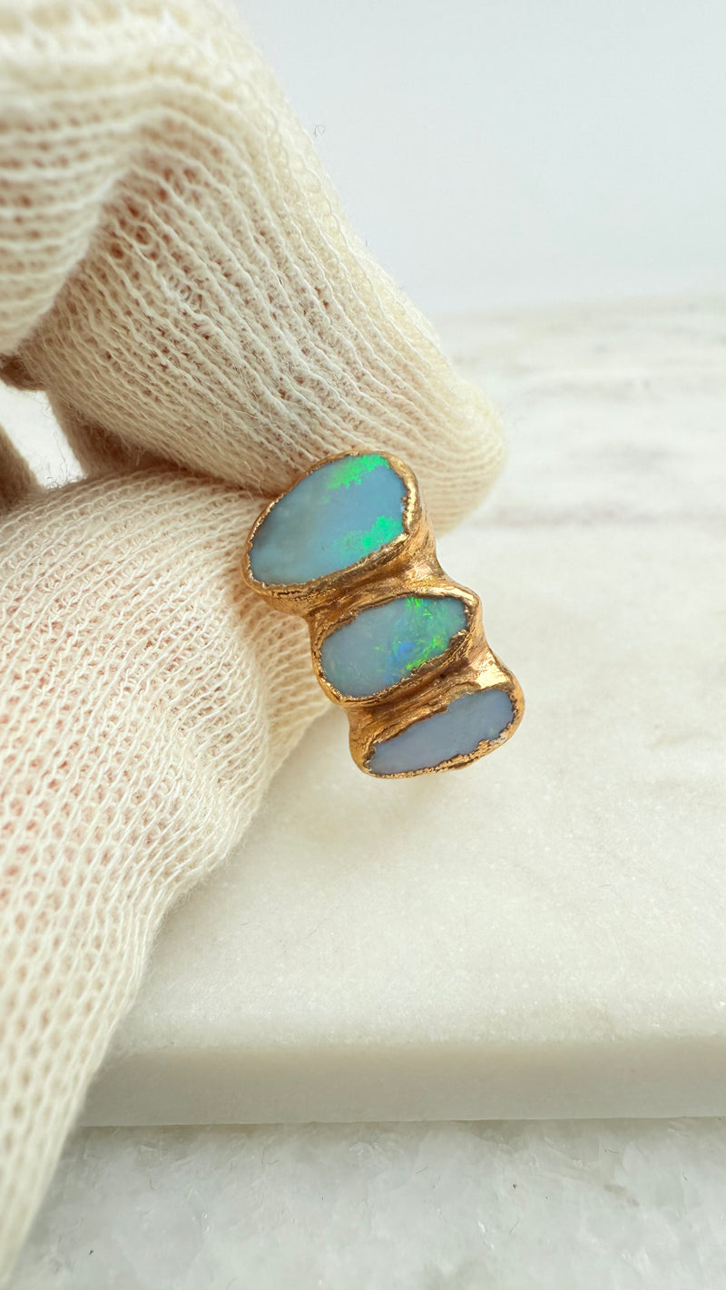 Ring 3 australische Opale, Gold plattiert, Größe 62