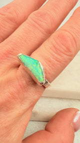 Ring Kristallopal, Rohstein, Silber, Größe 62, UNIKAT