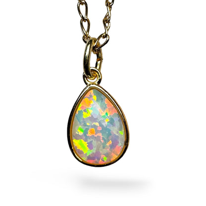 Kristall Opal Anhänger in Tropfenform, mit Kette, Silber, vergoldet